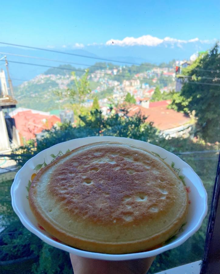 Indivar Homestay ダージリン エクステリア 写真